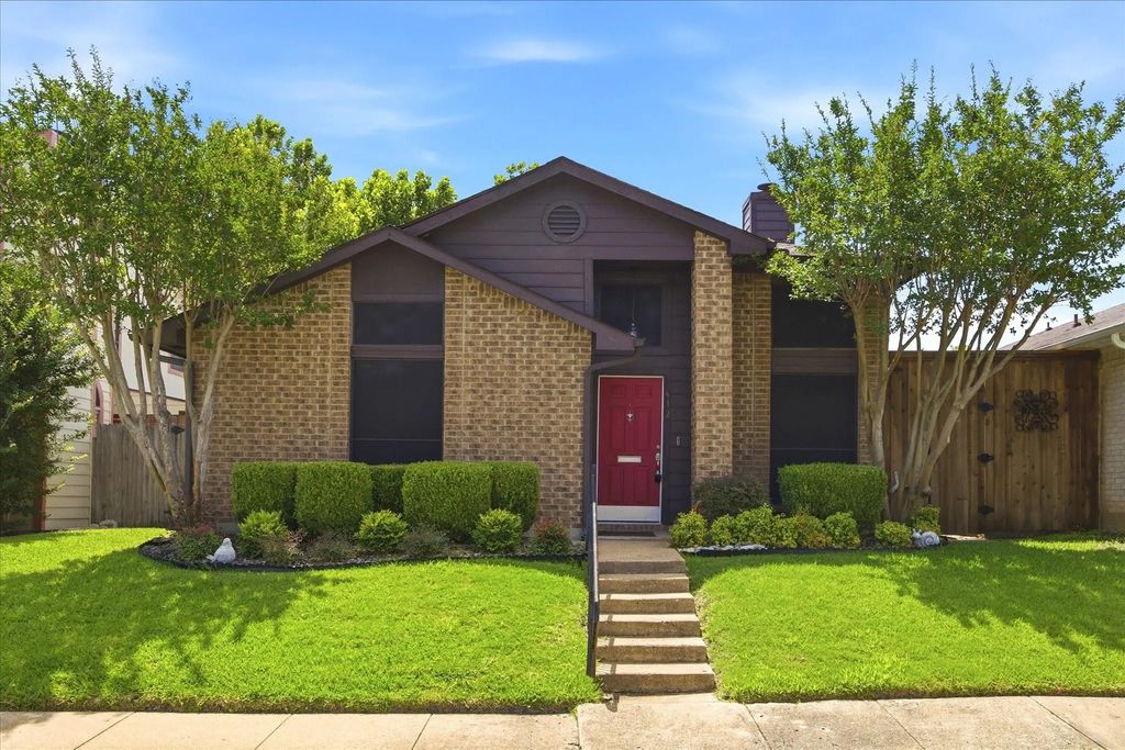 412 Seminary Ridge, Mesquite