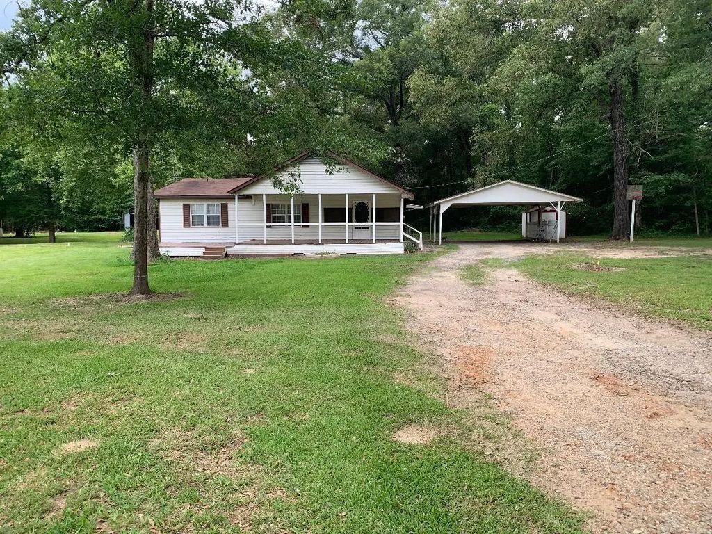 3644 Spurgin Road, Doyline