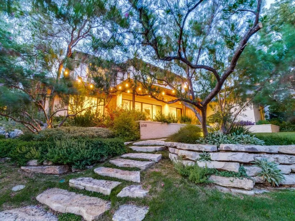 6741 Alexander Drive, Dallas