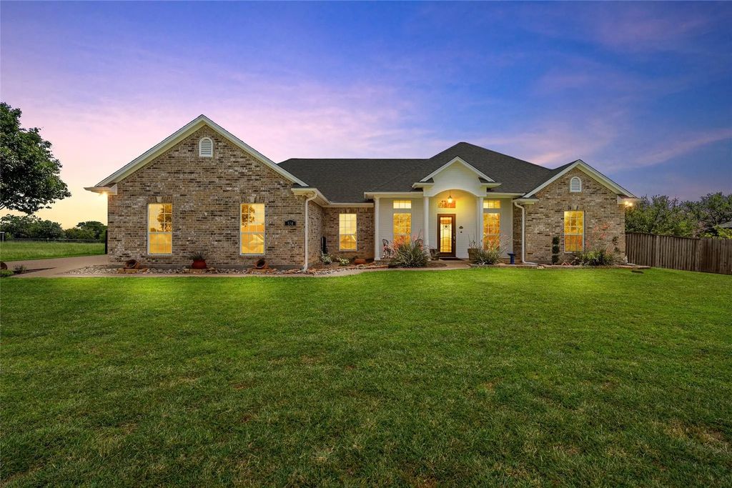 534 Dosher Lane, Woodway