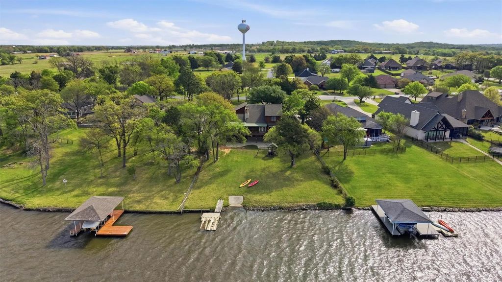 1334 Kiowa Drive E, Gainesville