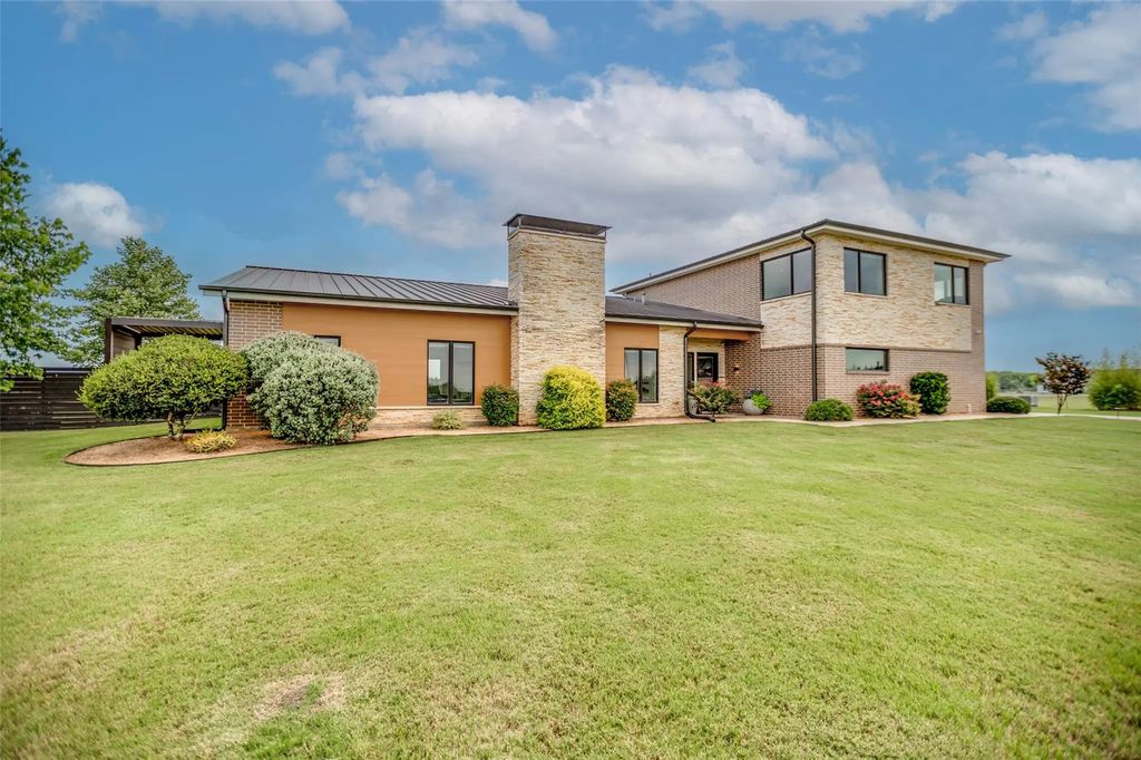 3221 Wilson Road, Palmer