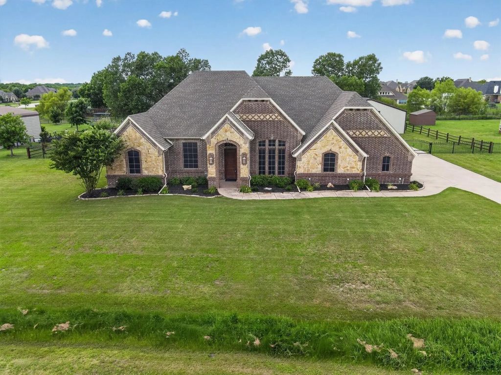 13821 James Ranch Court, Justin