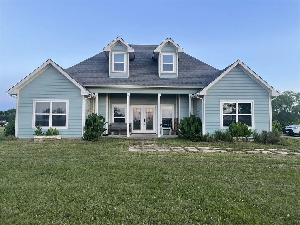 2622 Refuge Road, Sherman