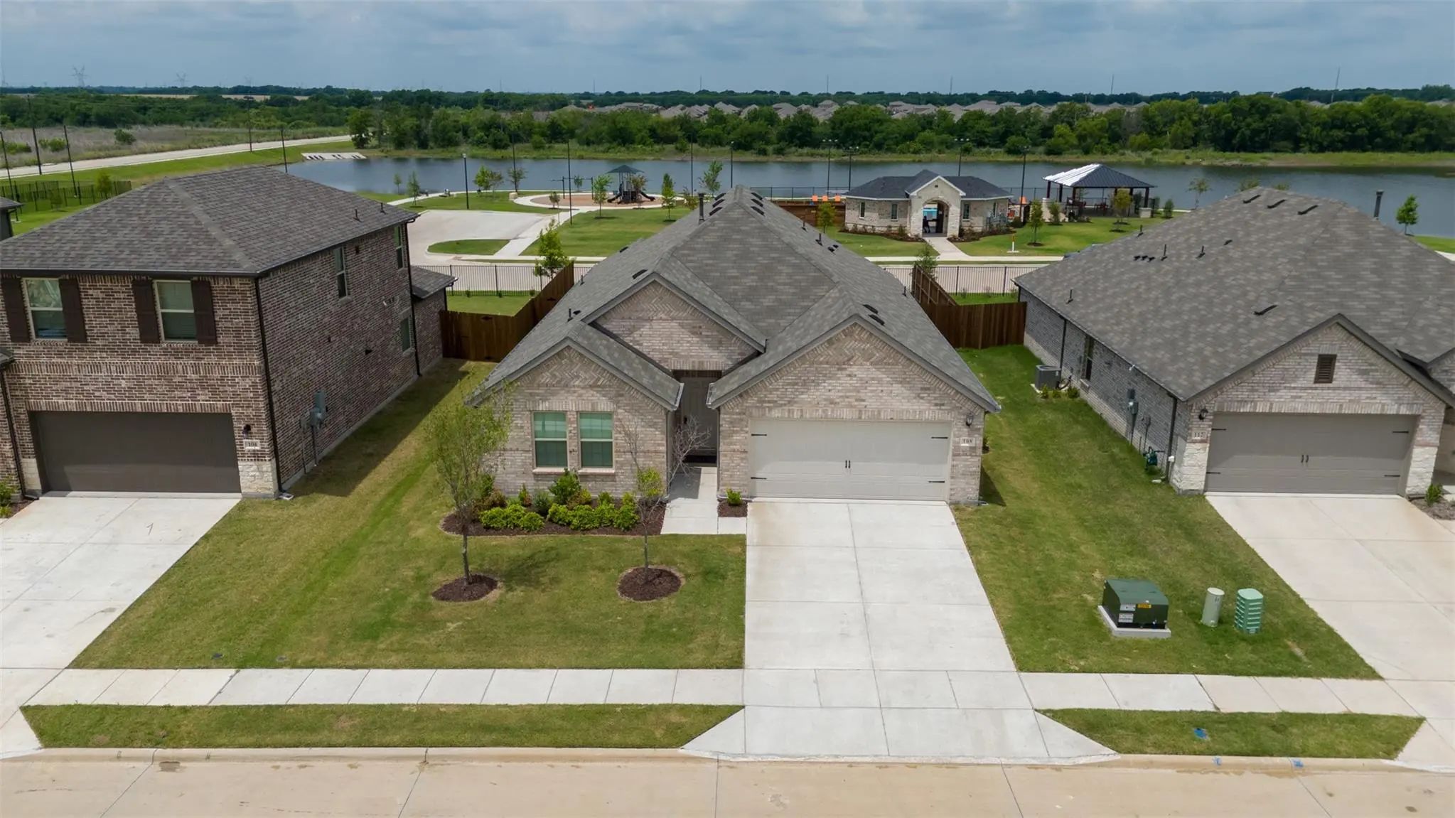 Photo of Listing #21288946