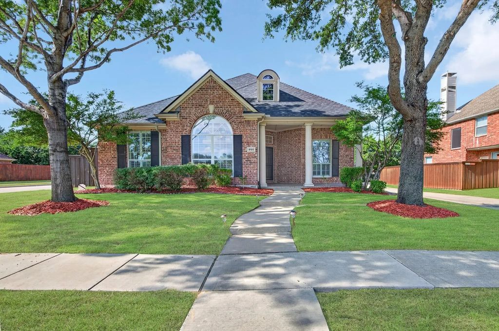 950 Gold Camp Road, Frisco