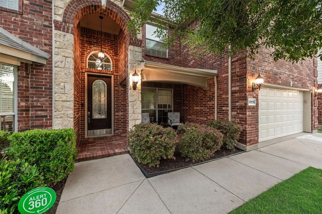 11920 Vienna Apple Road, Fort Worth