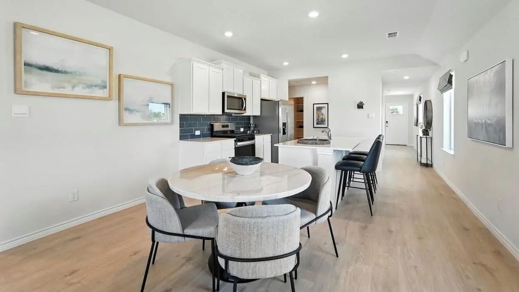 1315 Silent Peak Drive, Princeton