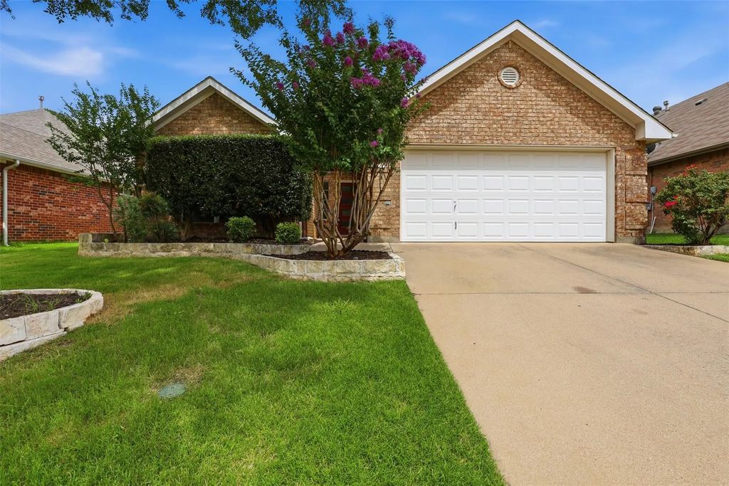 6109 Gillispie Drive, Fort Worth