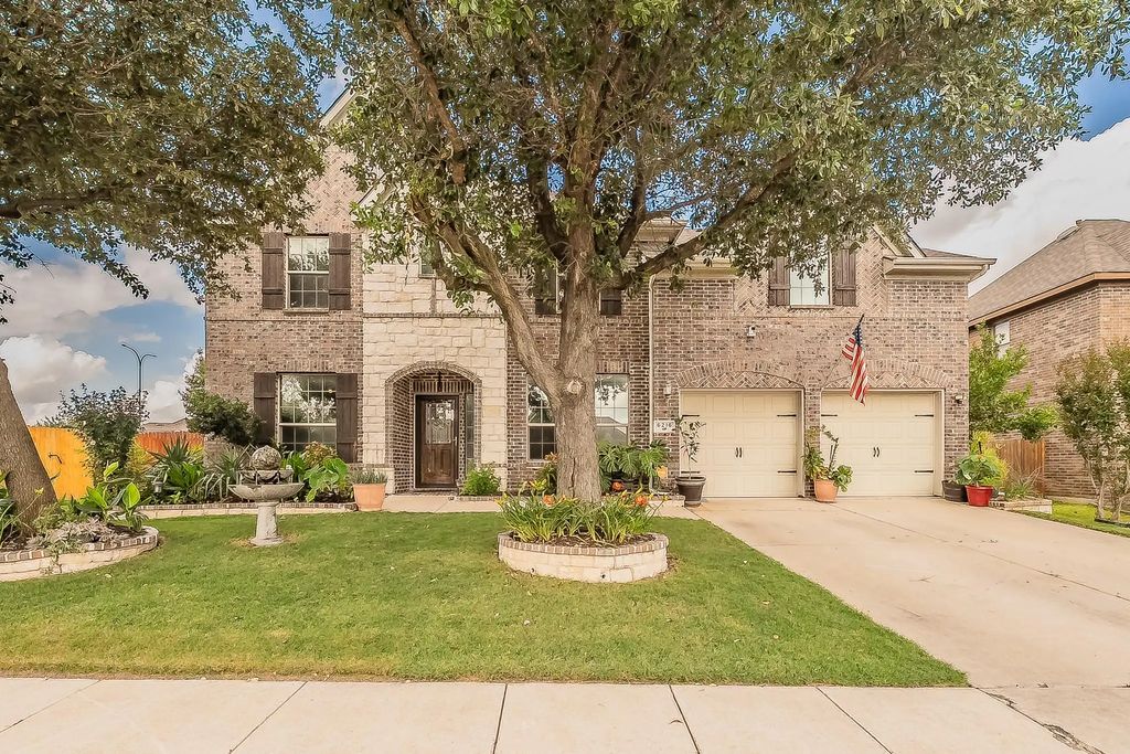 6216 Lamb Creek Drive, Fort Worth
