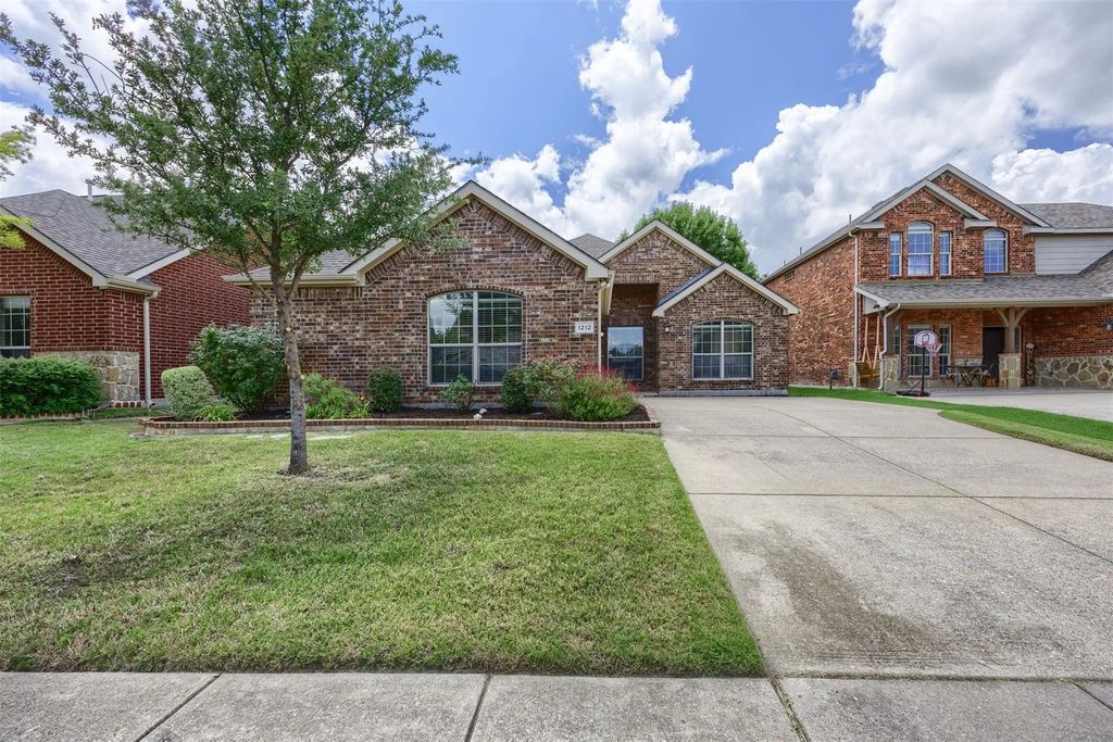 1212 Bowie Court, McKinney
