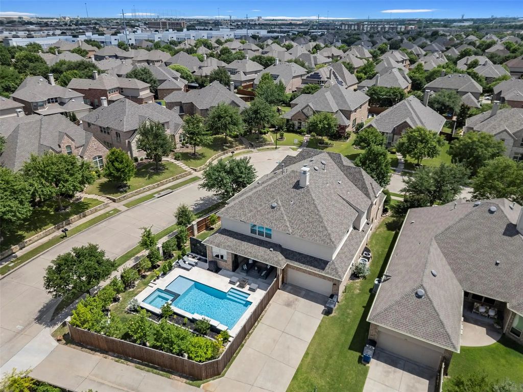 856 Fountain View Court, Allen