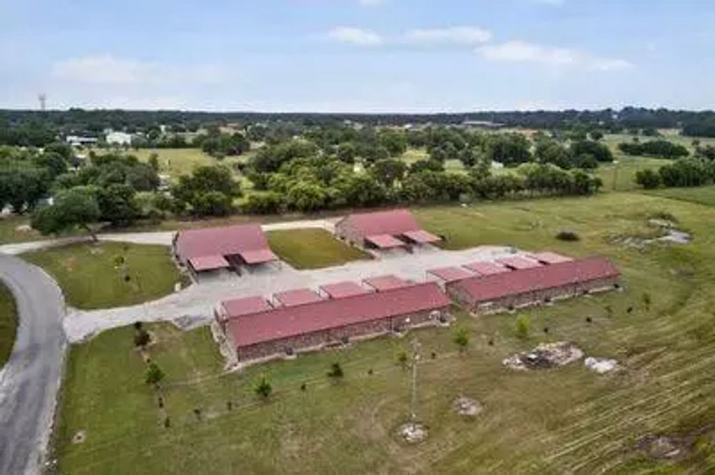 5256 County Road 803, Joshua