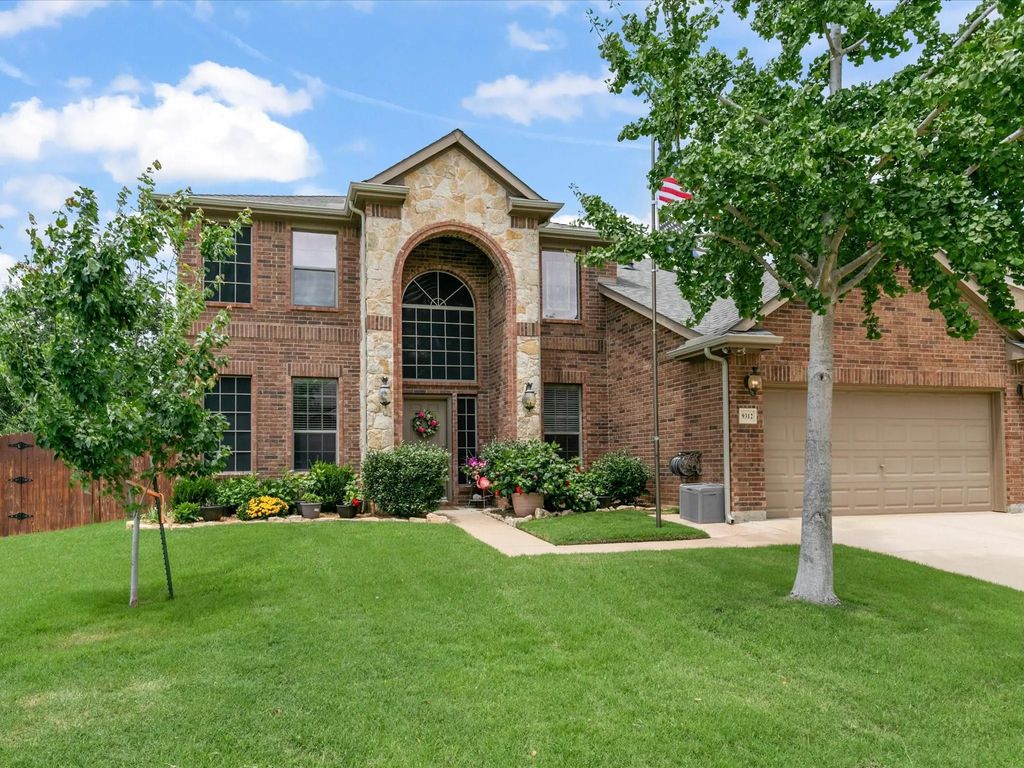 9312 Marble Falls Drive, Arlington