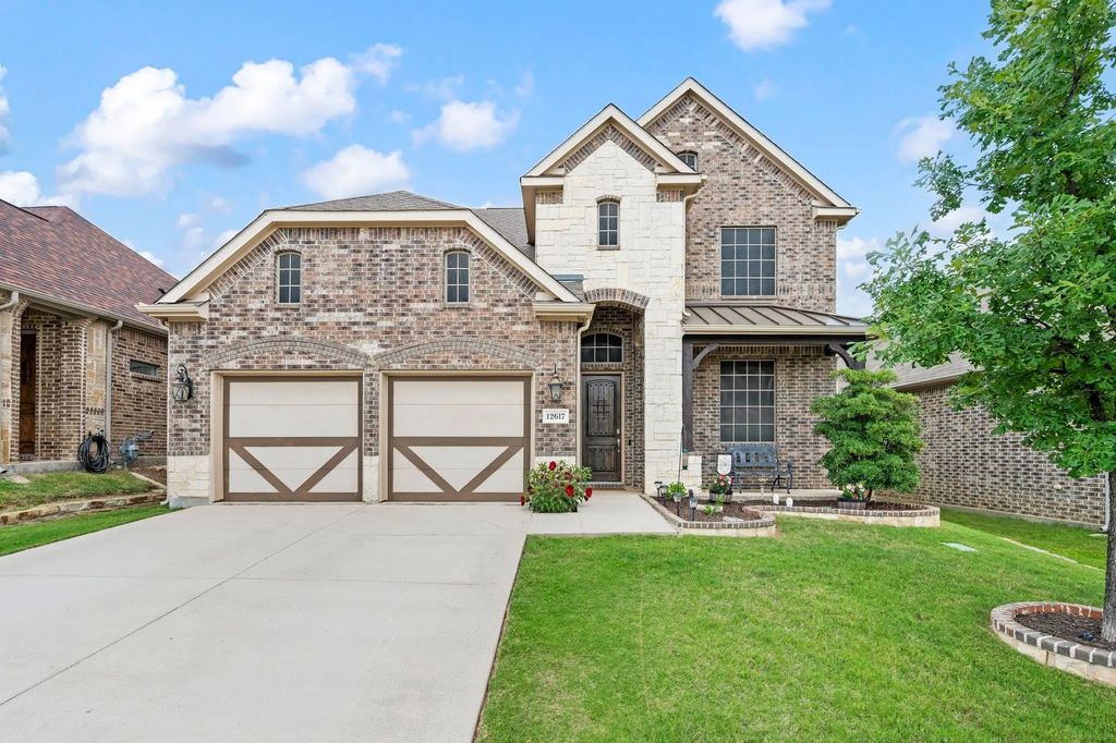 12617 Diamond Peak Drive, Fort Worth