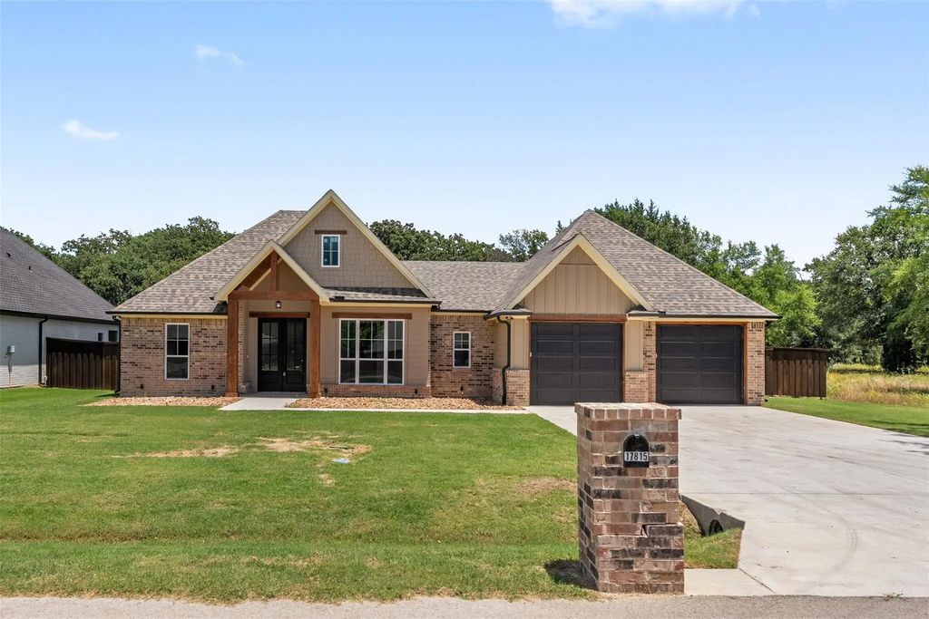 17815 Chaparral Drive, Mabank