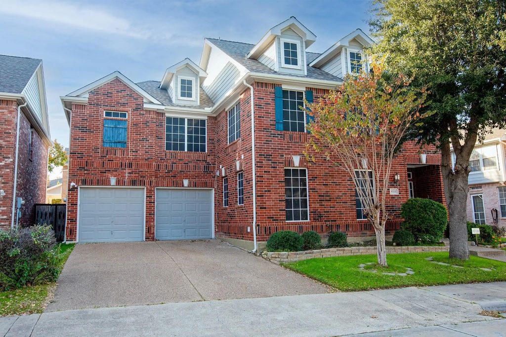 8335 Richmond Court, Irving
