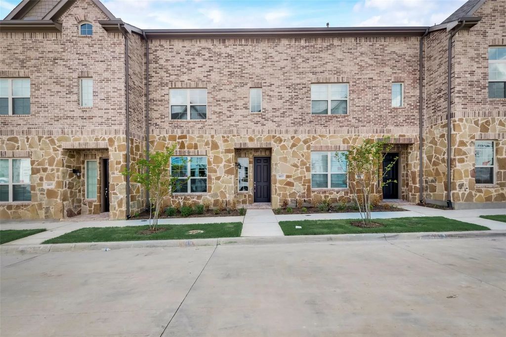 4413 Benton Lane, Carrollton