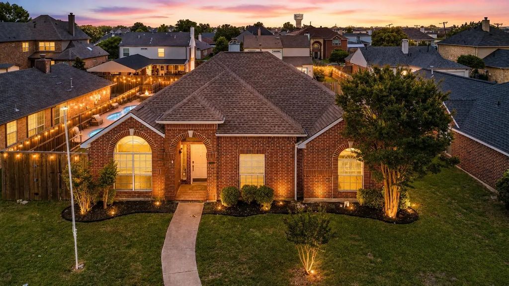 7318 Harbor Drive, Rowlett