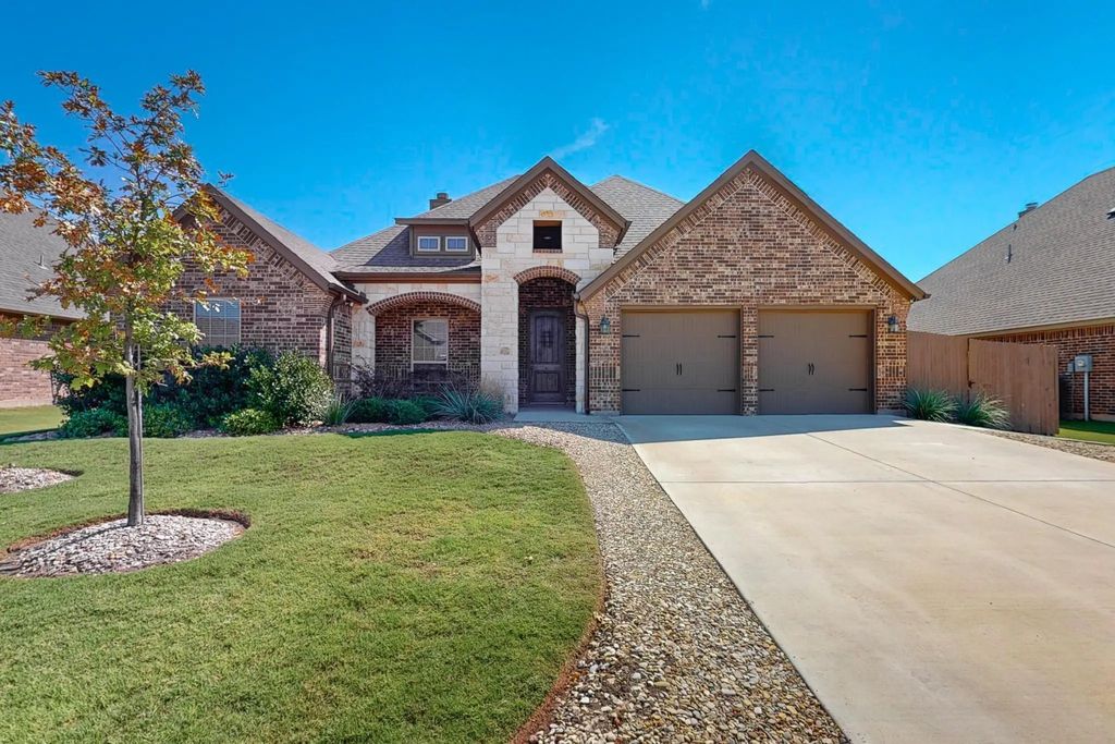 160 Melbourne Drive, Willow Park