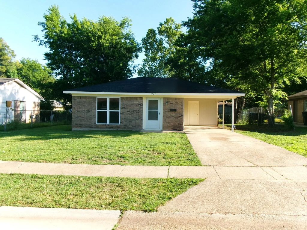 1425 Cynthia Lane, Bossier City
