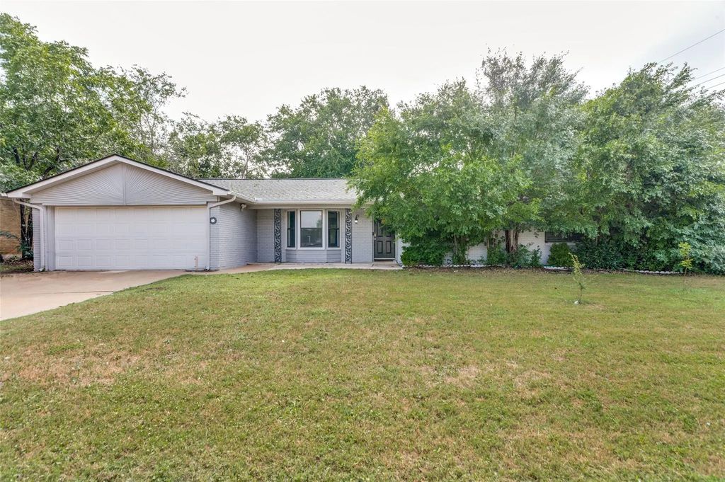 1904 Old Kirk Road, Bedford