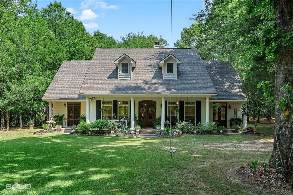 11090 Upper State Line Road, Vivian