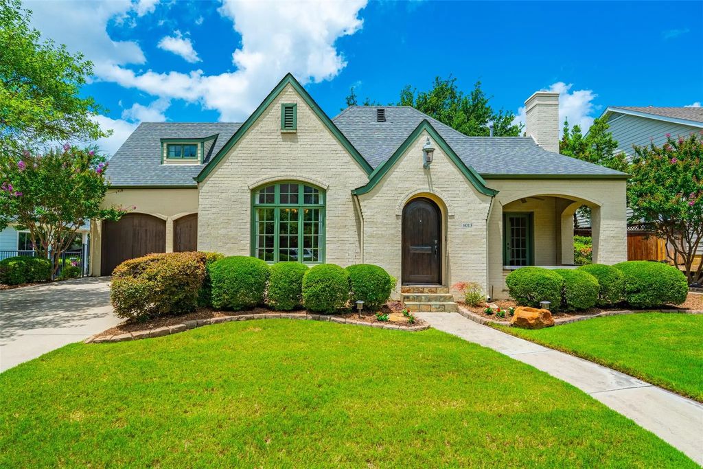 6013 Avalon Street, North Richland Hills