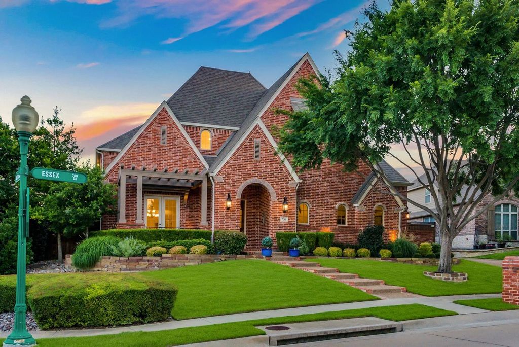 750 Essex Drive, Prosper