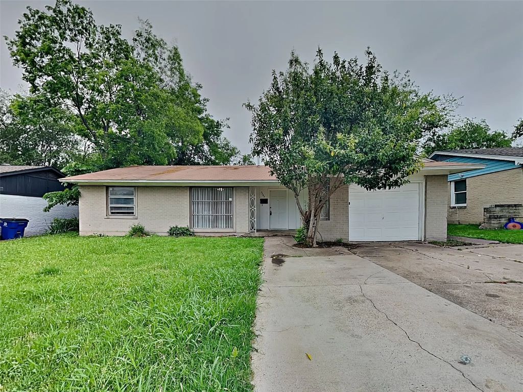7207 Arborcrest Drive, Dallas