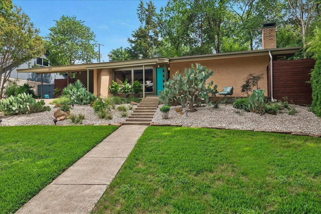 2816 Ilahe Drive, Dallas