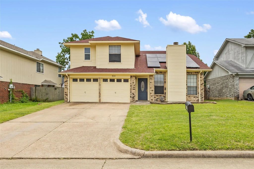 804 Wyndham Place, Arlington