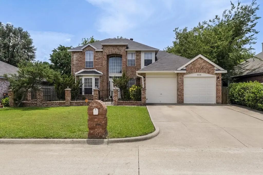 5428 Rolling Green Road, Arlington