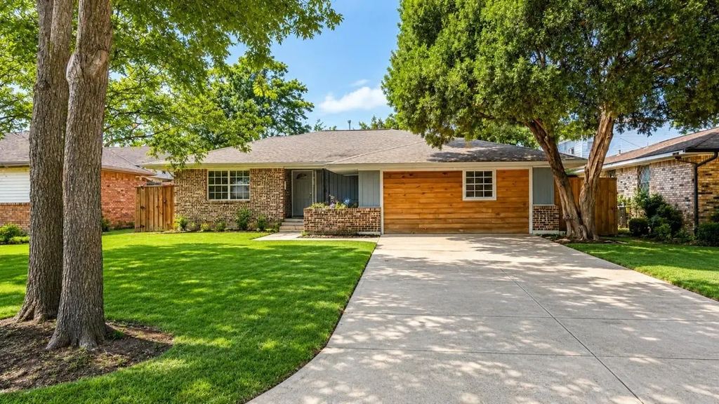 2010 Swansee Drive, Dallas