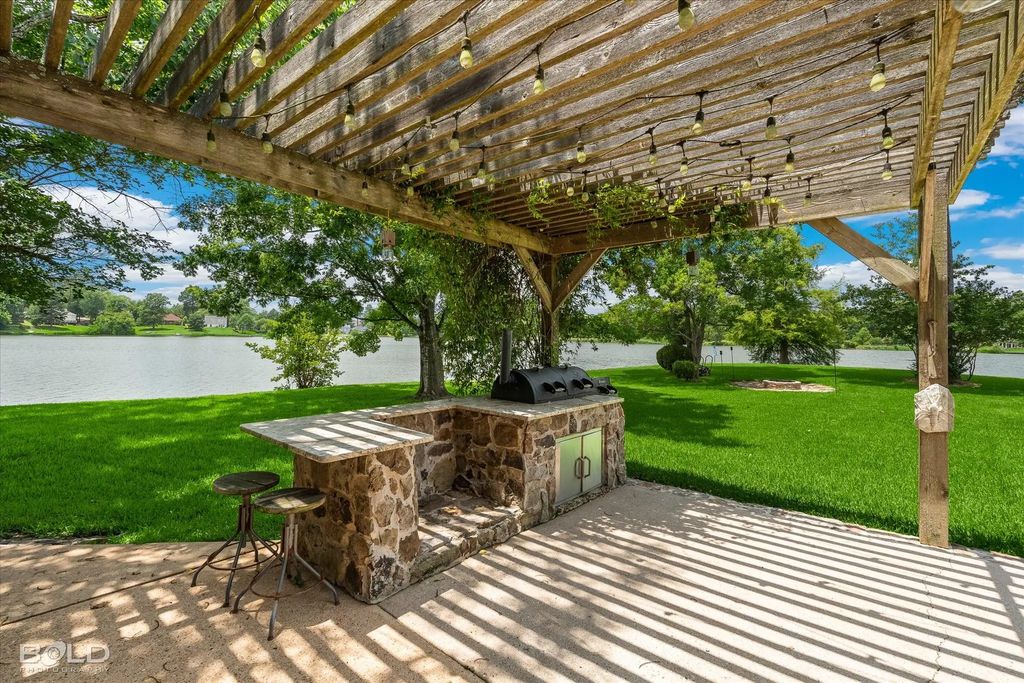 3600 Crestview Circle, Shreveport