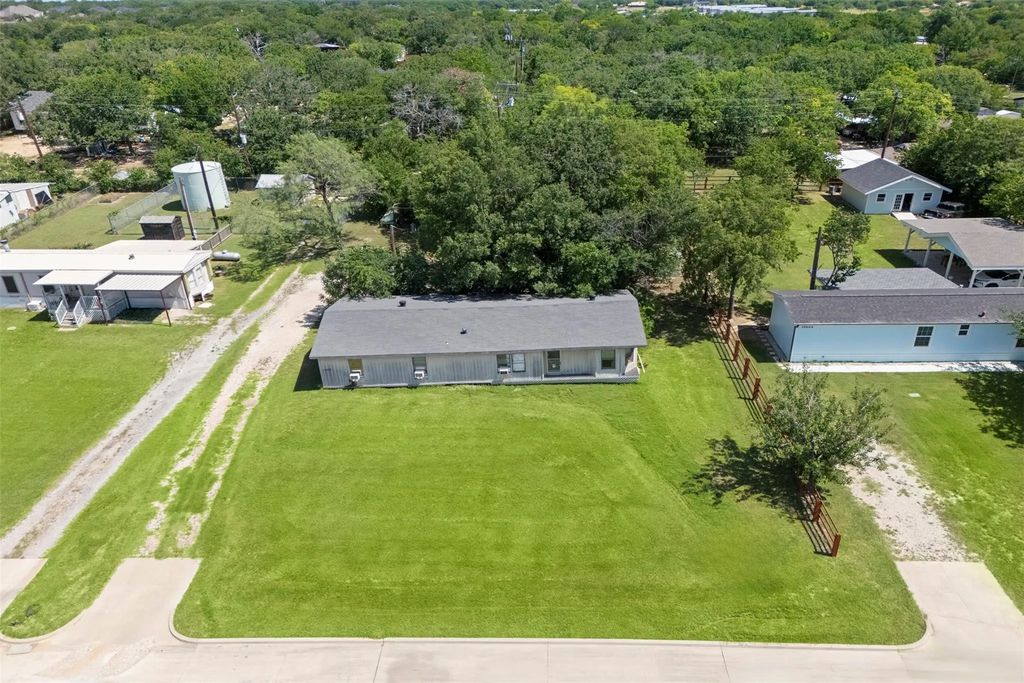 10608 Sunrise Circle, Flower Mound