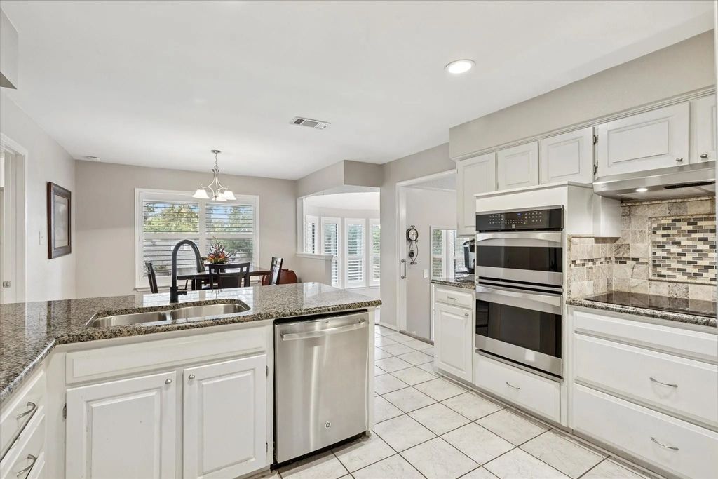 2618 Keystone Drive, Arlington