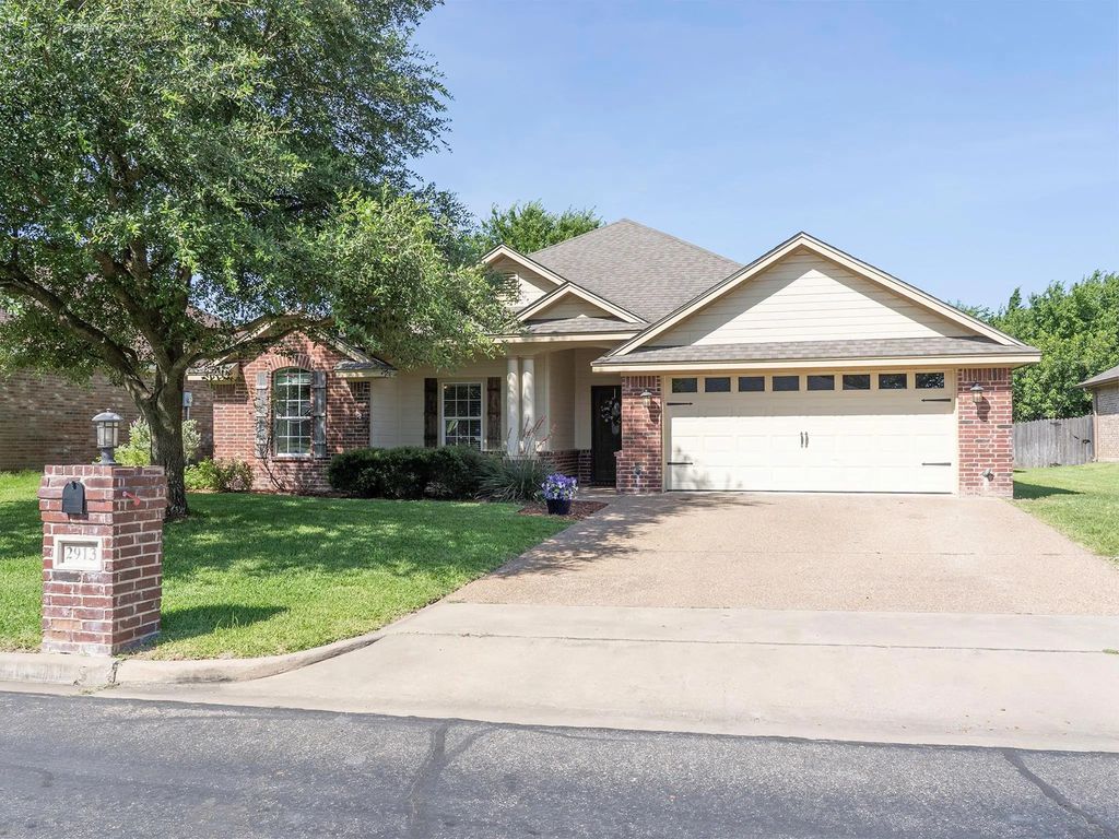 2913 Pueblo Drive, Waco