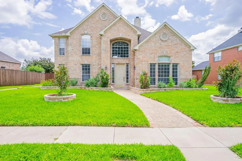 7728 Saragosa Creek Drive, Plano