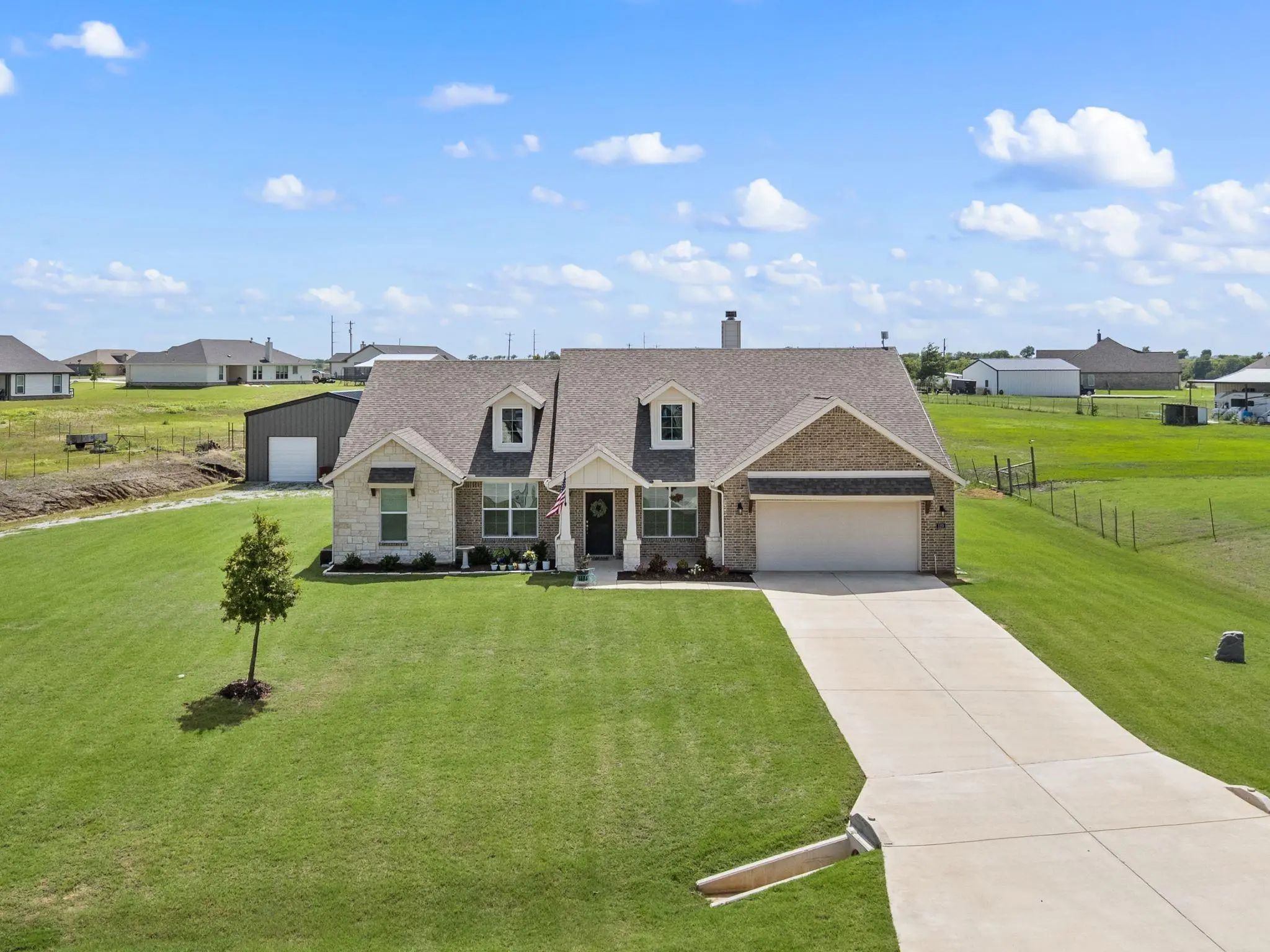 Photo of Listing #21290423