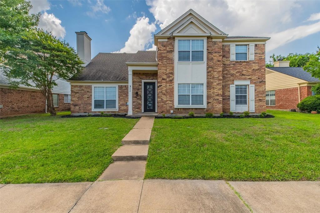 311 Pemberton Place, Cedar Hill
