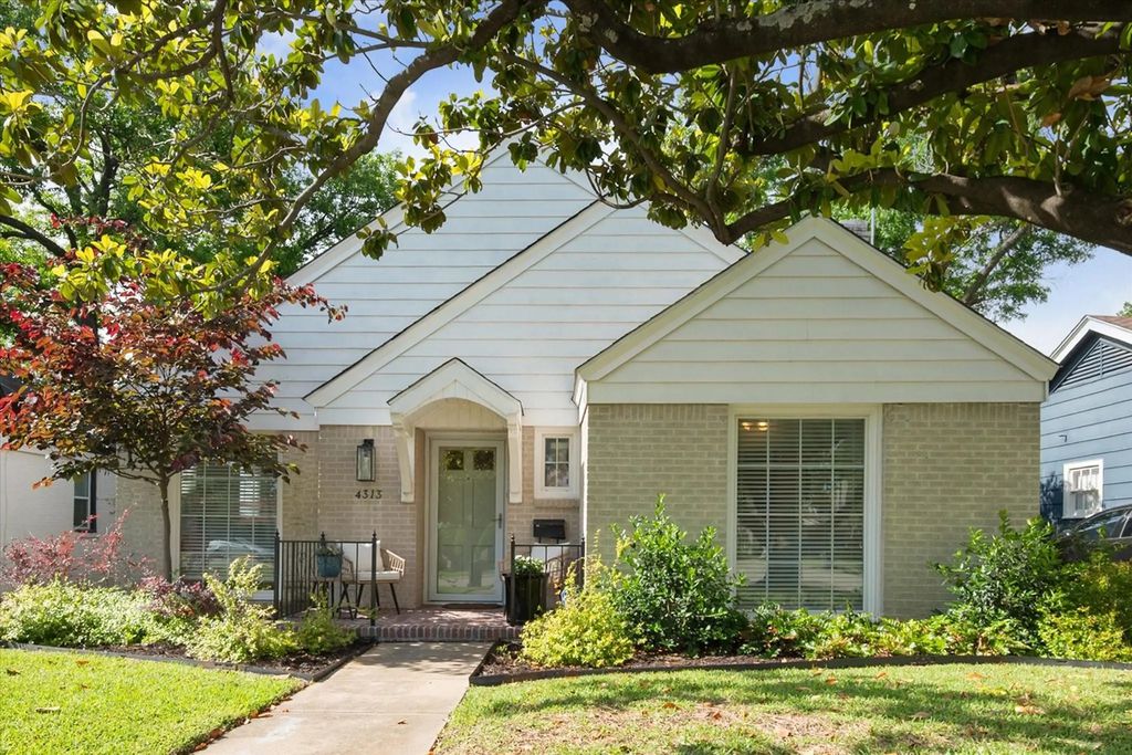 4313 Locke Avenue, Fort Worth