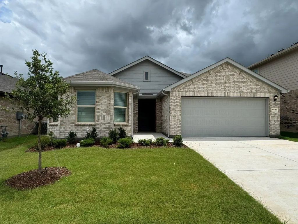 1013 Burnt Ranch Lane, Fort Worth