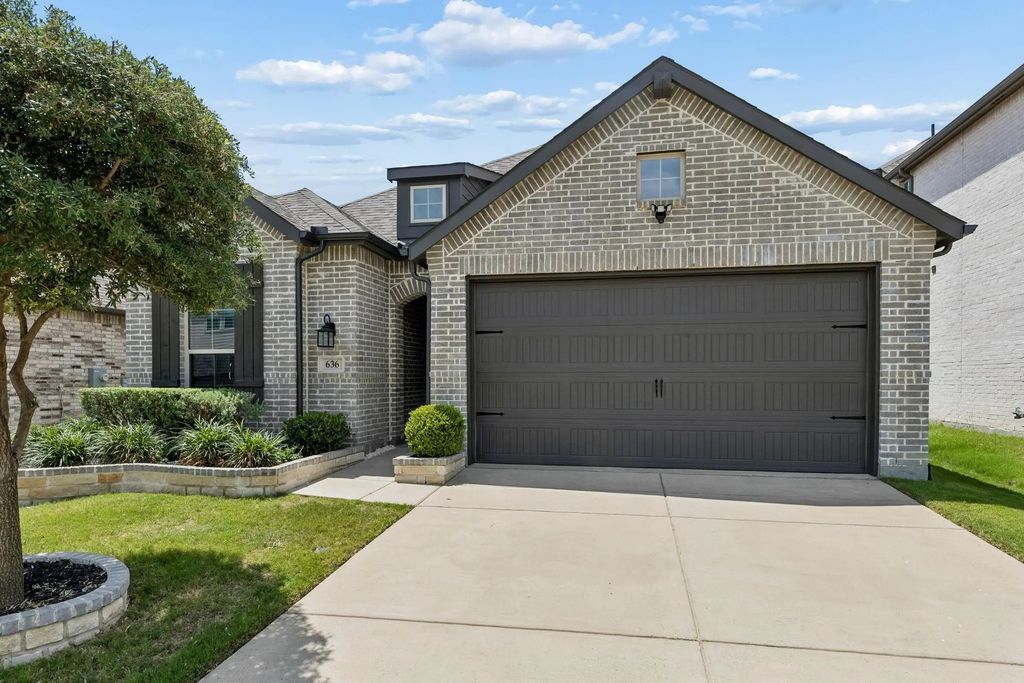 636 Claverton Lane, Forney