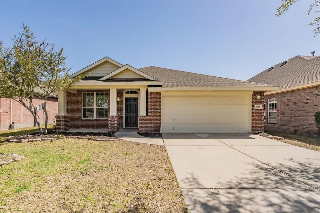 2121 Highland Drive, Wylie