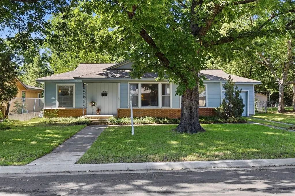 1409 Broadway Street, Denton