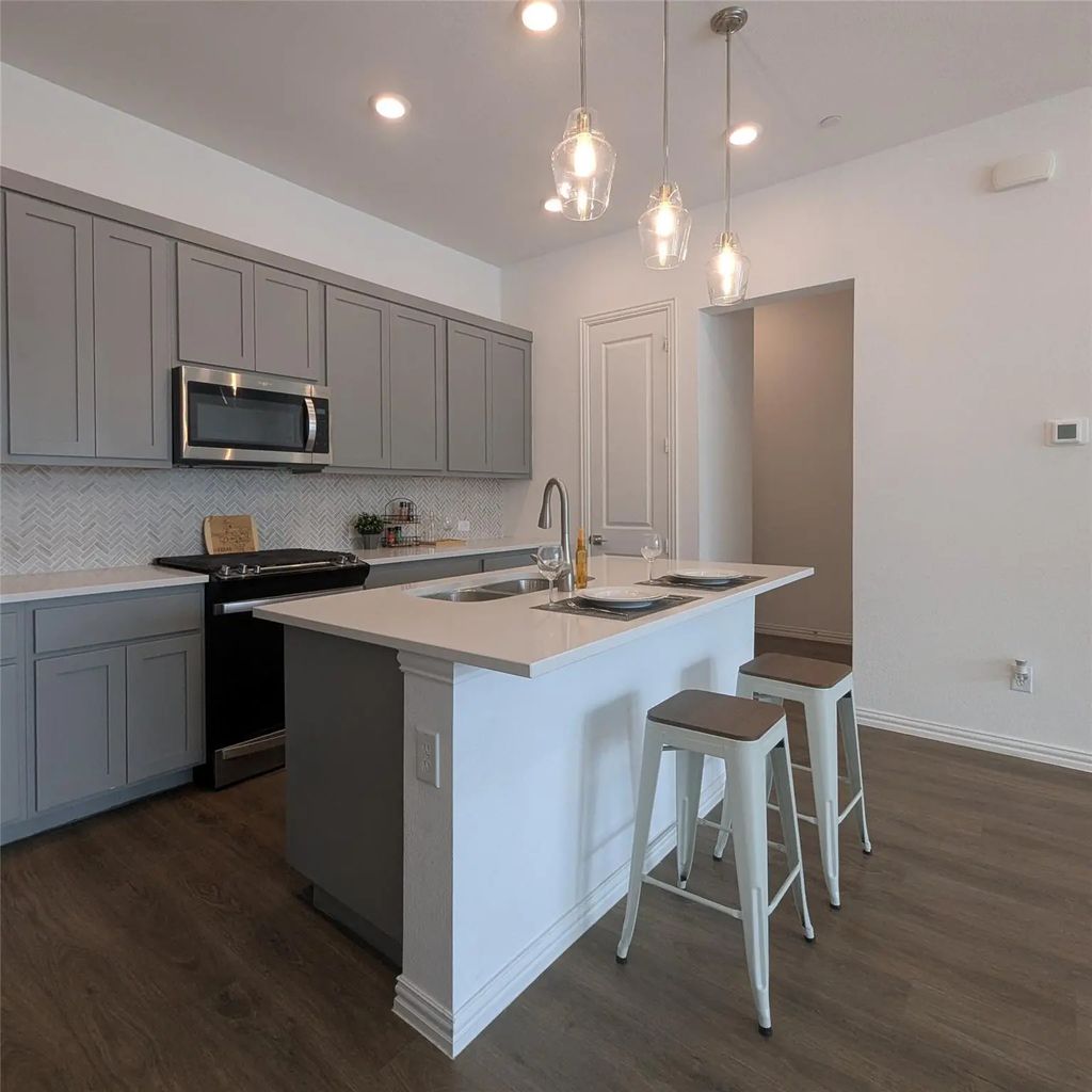 2257 Adena Springs Drive, Allen