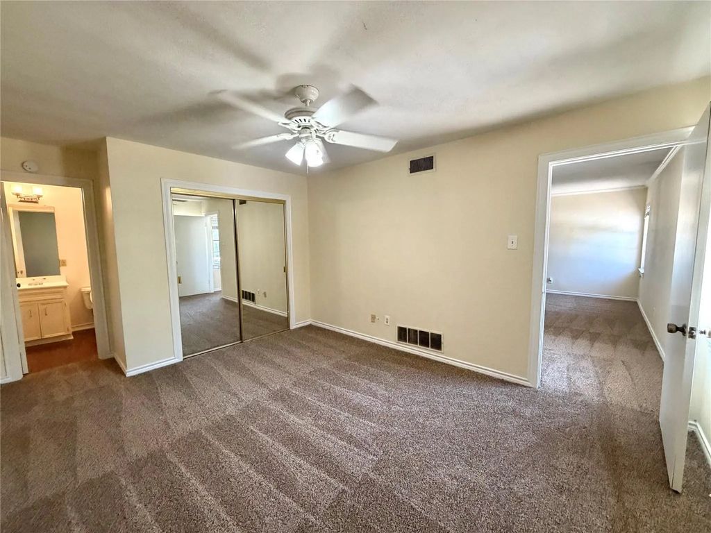4311 Cole Avenue 111, Dallas