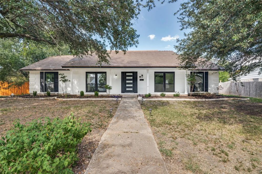 11335 Drummond Circle, Dallas