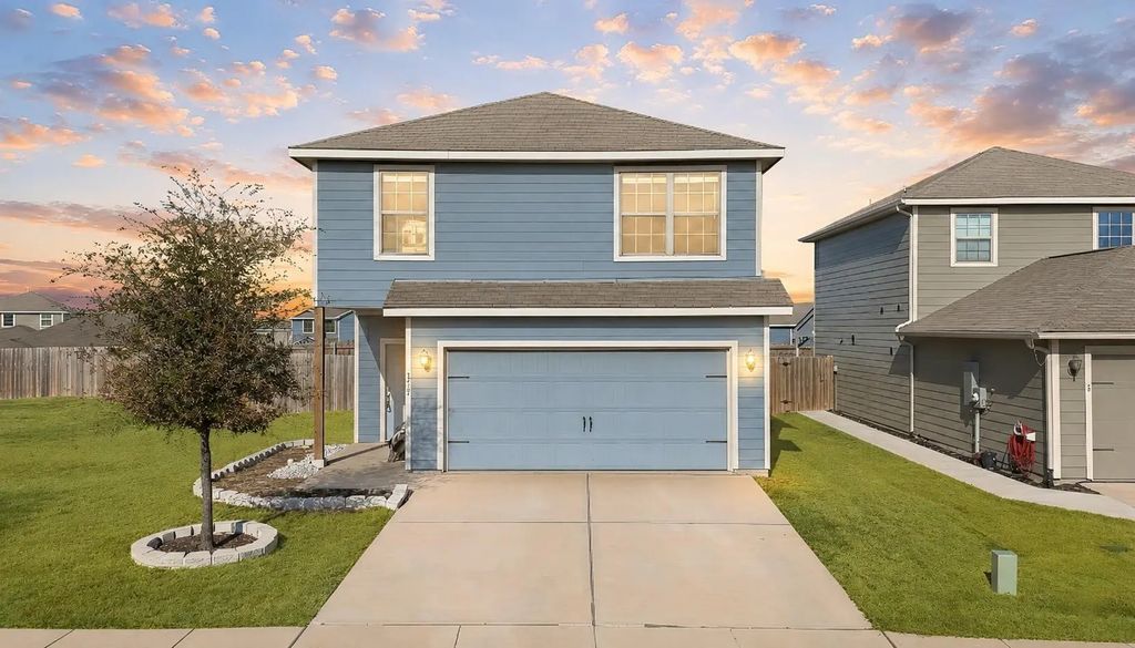 233 Lewis Lane, Venus